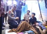 Photo of Polri Perkuat Penanganan Gempa NTT, Kapolri Tinjau Lokasi Terdampak dan Serahkan Bantuan