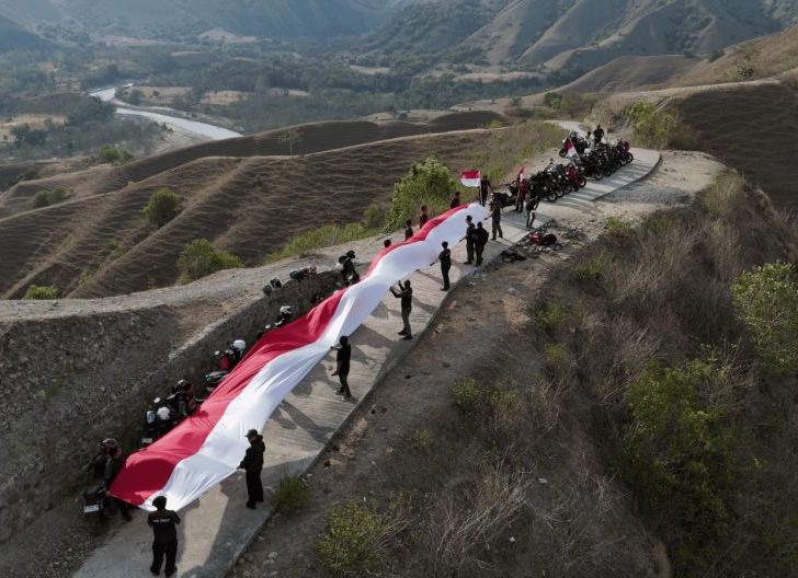 Photo of Puncak Perjalanan MAXI TOUR BOEMI NUSANTARA, Rayakan Kemerdekaan di Tana Para Raja
