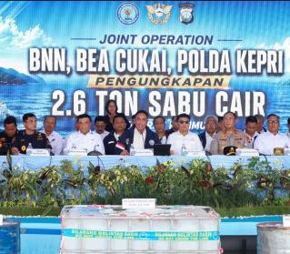 Operasi Gabungan Ungkap 2,6 Ton Cairan Mengandung Metamfetamin di Kapal MV Ocean Porter Berbendera Tanzania