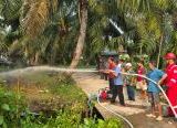 Photo of Pertamina Patra Niaga Regional Kalimantan Perkuat Kesiapsiagaan Relawan Pemadam Hadapi Ancaman Karhutla di Kalimantan
