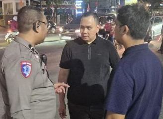 Mobil Sekretaris PSI Kalbar Terlibat Tabrakan: 2 Orang Luka, Warga Temukan Pod