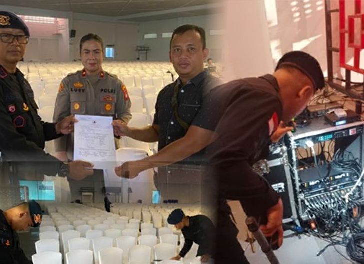 Photo of Brimob Kalbar Sterilisasi Gedung Paviliun Jelang KKR Pelajar Se-Kota Singkawang
