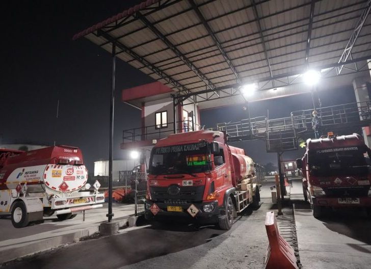 Photo of Pertamina Patra Niaga Regional Kalimantan Optimalkan Distribusi BBM di Wilayah Hulu Sungai Kapuas dan Melawi