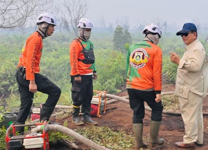 Photo of Pemerintah Siagakan Kekuatan Darat dan Udara Tangani Karhutla