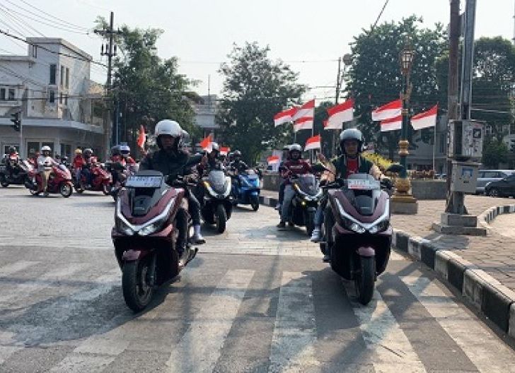 Photo of Buktkan Cinta Indonesia, AHM Gerakkan Ribuan Bikers Honda PCX Konvoi Simpatik Rayakan HUT ke-81 Proklamasi Kemerdekaan RI Tahun 2026