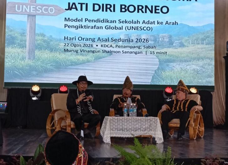 Photo of Peringatan Orang Asal Sedunia Perkuat Identitas Dayak di Borneo