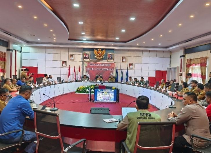Photo of Pemkab Sanggau Rakor Teknis Penanganan Bencana Asap Akibat Karhutla 2026