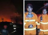 Photo of Tim Gabungan Bahu-Membahu Padamkan Karhutla di Doku Sanggau