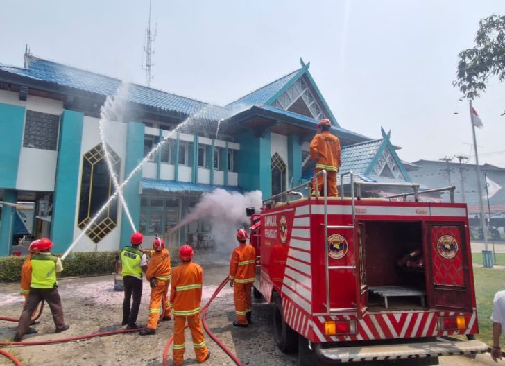 Photo of PLN Gelar Simulasi Tanggap Darurat Bersama Kepolisian, Perkuat Kesiapsiagaan Hadapi AGHT