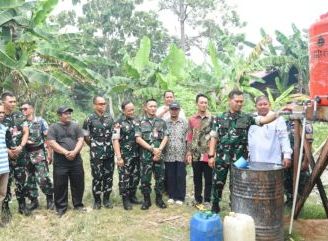 Sumur Bor Lanud Supadio Solusi Kebutuhan Rumah Tangga dan Karhutla, Warga Sampaikan Apresiasi dan Terima Kasih Kepada Danlanud