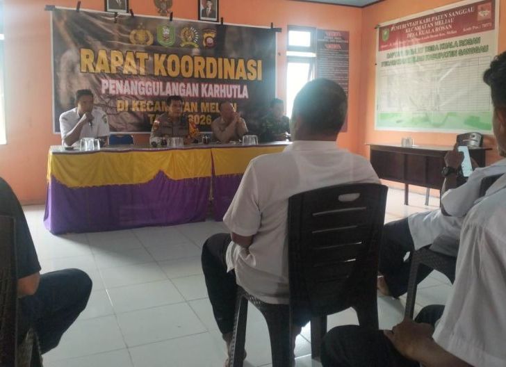 Photo of Bersama Cegah Karhutla, Forkopimcam Meliau Perkuat Edukasi hingga Tingkat Desa
