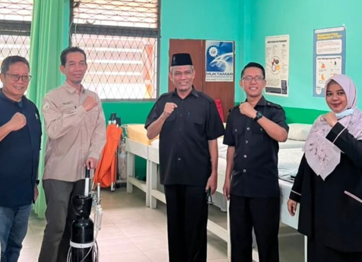 Photo of Gerakan One Muhammadiyah One Response, PWM Kalbar Aktifkan Kembali Rumah Oksigen di Sejumlah Titik Strategis untuk Aksi Lawan Karhutla