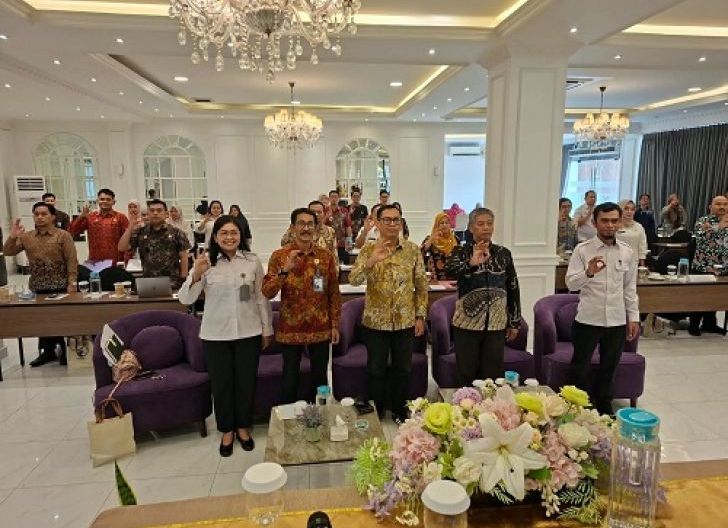 Photo of Wilker KemenHAM Kalbar Berikan Rekomendasi Dua Belas Produk Hukum Daerah Kabupaten/Kota Berperspektif HAM