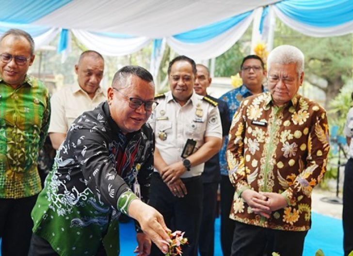 Photo of Layanan Terpadu Satu Atap (LTSA) Pontianak Jadi Wujud Nyata Negara Lindungi Pekerja Migran Indonesia PMI