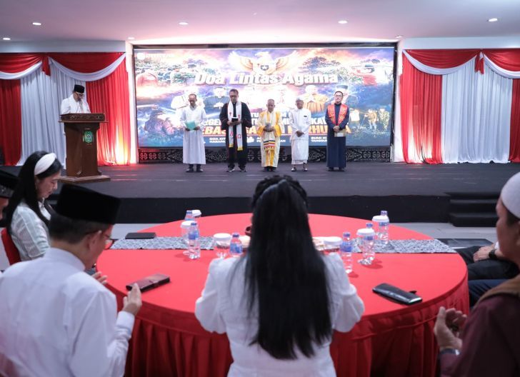 Photo of Singkawang Gelar Doa Bersama Lintas Agama Memohon Minta Hujan