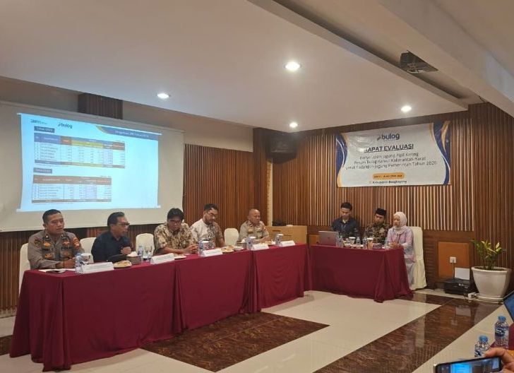 Photo of Bulog Evaluasi Serapan Jagung Semeter II, Bengkayang Jadi Andalan Kalbar