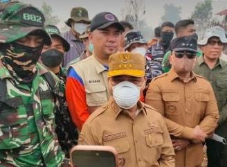 Norsan dan Sujiwo Tinjau Lokasi Karhutla