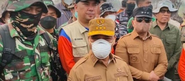 Norsan dan Sujiwo Tinjau Lokasi Karhutla