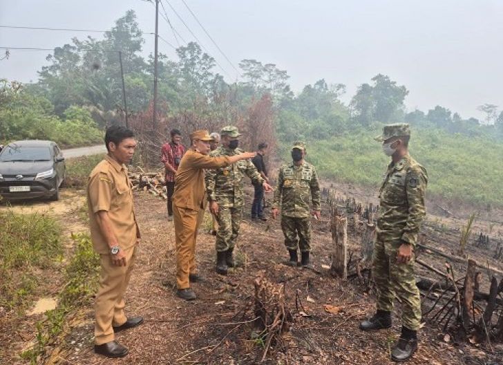 Photo of Sinergi Lintas Sektor Jadi Kunci Cegah Karhutla di Landak, Pasis Sesko TNI LVI Perkuat Kajian Berbasis di Lapangan