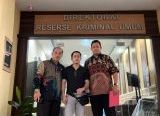 Photo of Dugaan Penyitaan Paksa Aset di Bengkayang Berujung Laporan ke Polda Kalbar
