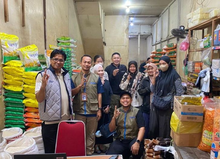 Photo of BULOG Kalbar Laksanakan Operasi Pasar, Kondisi Stok dan Harga Beras Aman Terkendali