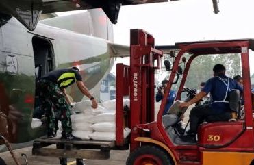 Misi OMC Berbuah Hujan, Pesawat Cassa dan Cessna Dikerahkan dari Lanud Supadio