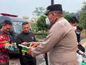 300 Masker Dibagikan, Posko Kesehatan Polres Sanggau Layani Puluhan Warga