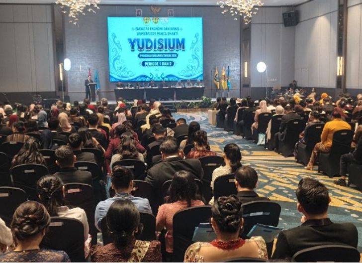 Photo of Lulusan Capai 252 Orang, FEB UPB Pontianak Gelar Yudisium Periode 1 dan 2 Tahun Akademik 2026