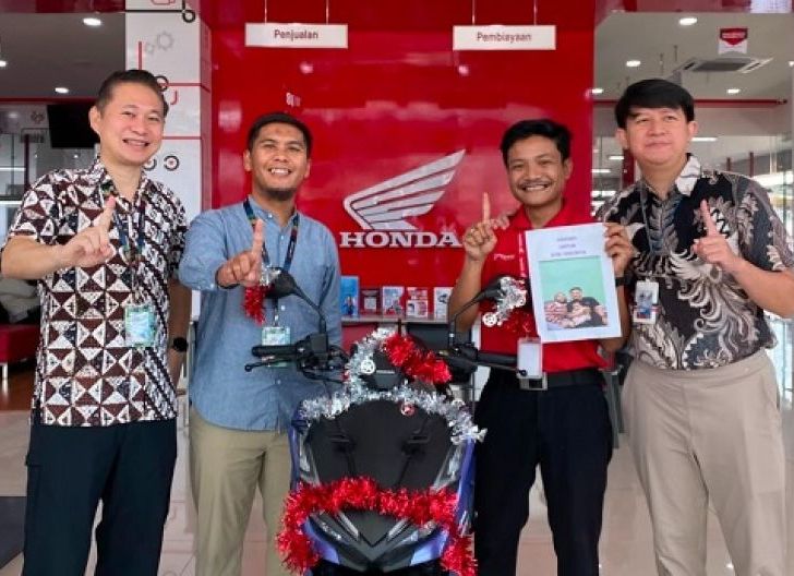 Photo of Dimas Heriansyah Juara 1 Nasional Kategori Delivery Man, Astra Motor Kalbar Borong Prestasi di KLHN 2026