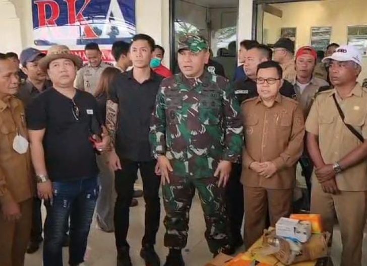 Photo of Warga dan Korporasi Asal Malaysia Sempat Memanas, Satgas Mabes TNI Buka Jalan Damai