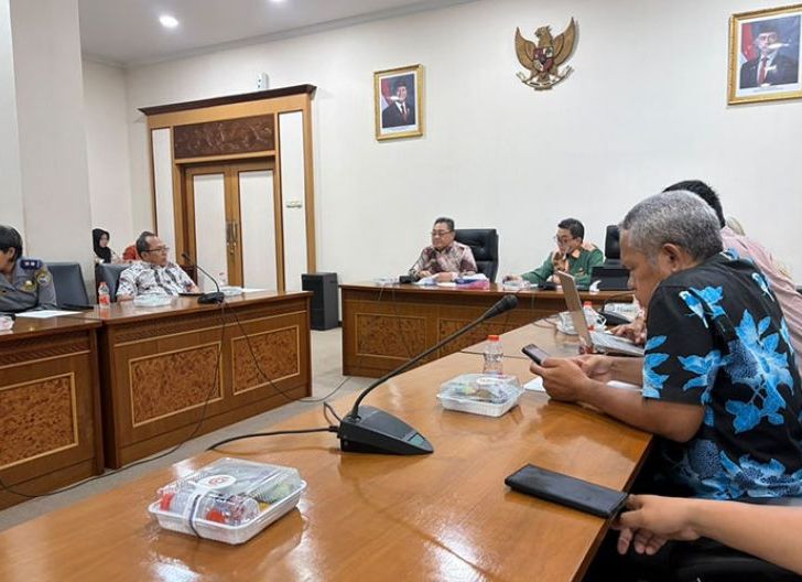 Photo of Layani Distribusi hingga Pelosok, Operator Sungai Kalbar Minta Kemudahan Proses Olah Gerak