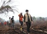 Photo of Fokus Tangani Karhutla, Gubernur Kalbar Larang ASN Perjalanan Dinas ke Luar Daerah