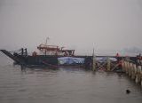 Photo of Pemkot Pontianak Datangkan 1,1 Juta Liter Air Tawar dari Terentang, Hadapi Intrusi Air Laut