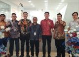Photo of Tampil dengan Konsep Baru dan Tebar Servis Gratis untuk 500 Motor, Re-Opening Astra Motor Ahmad Yani Pontianak Berlangsung Semarak 