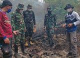 Photo of Tim Gabungan Singkawang Temukan Tiga Ekor Trenggiling Mati di Lokasi Karhutla