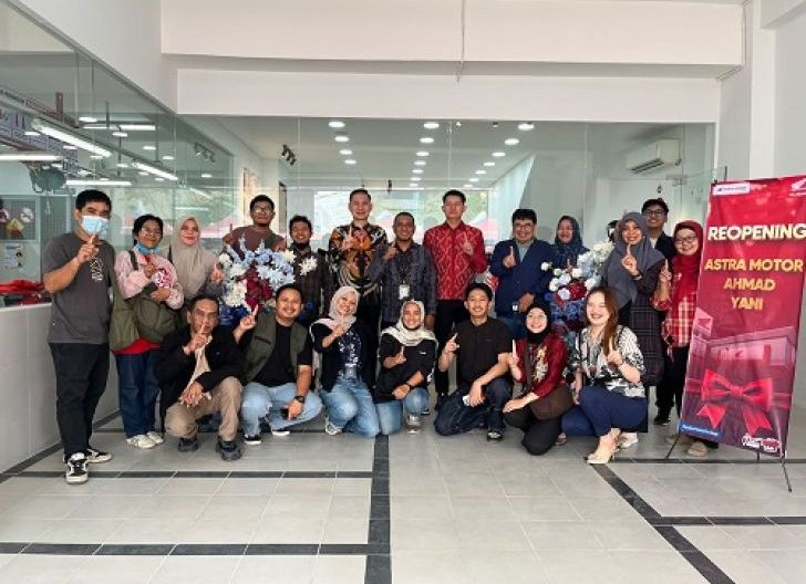 Photo of Re-Opening Astra Motor Ahmad Yani Pontianak, Tampil dengan Konsep Baru dan Tebar Servis Gratis untuk 500 Motor