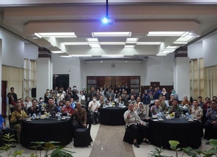 Photo of Tumbuh 29,89 Persen, Penerimaan Pajak Kalbar Tembus Rp7,97 Triliun