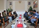 Photo of Pemkot Singkawang ke Lanud Supadio Bahas Optimalisasi Bandara