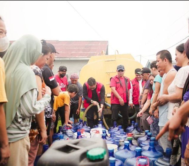 TMP Salurkan 160.000 Liter Air Bersih Untuk Warga