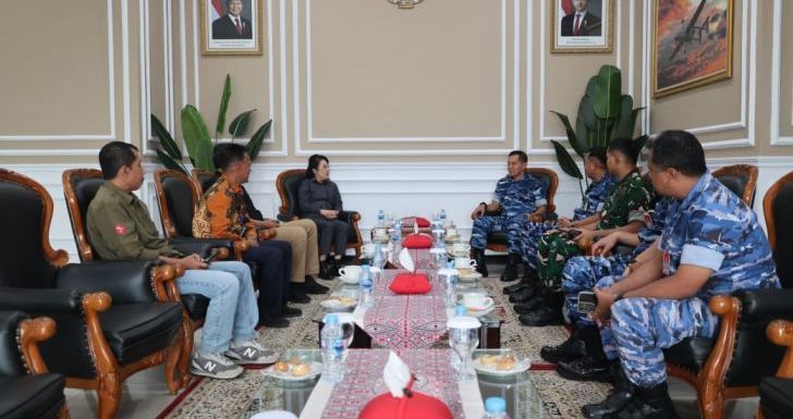 Pemkot Singkawang ke Lanud Supadio Bahas Optimalisasi Bandara