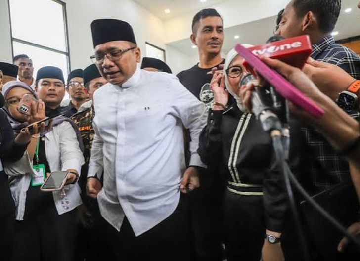 Photo of Gus Yaqut Bantah Terima US$271.500, BPKH hingga Penasihat Presiden Tegaskan Tak Ada Kerugian Negara