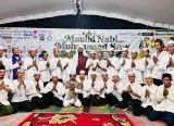 Photo of 700 Jemaah Gelar Doa Bersama untuk Jurnalis yang Hilang Kontak dan Korban Kapal Virgo di Kubu Raya