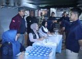 Photo of Tim Gabungan Razia Mendadak Rutan Pontianak, Puluhan Barang Terlarang Disita