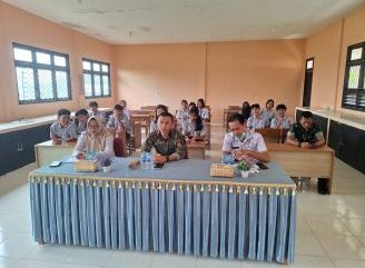 Perkuat Karakter Generasi Muda, Dandim 1210/Landak Ikuti Vicon Grand Launching Ekstrakurikuler KKRI di SMAN 2 Ngabang