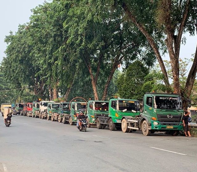 Dishub Pontianak Batasi Antrean Solar Subsidi, Pasang Marka Khusus di SPBU