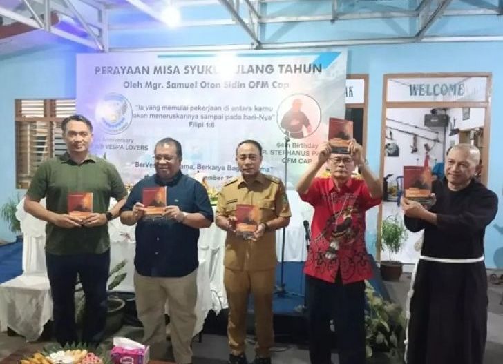 Photo of Khidmat, Tiga Perayaan Digelar Bersamaan di FRKP, Dihadiri Wagub Kalbar dan Tokoh Dayak Landak