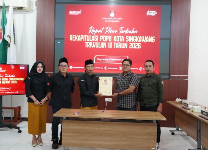 Photo of KPU Singkawang Tetapkan 179.371 Pemilih Dalam Rekapitulasi PDPB Triwulan III 2026