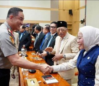 Siap Dikoreksi, Paripurna DPR Sahkan Komjen Pol Suyudi Jadi Kapolri, Usung Visi ‘Polri Bersama Masyarakat
