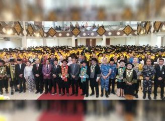 Wisuda ke-38 Universitas Panca Bhakti , Cipatakan 746 Lulusan Siap Kerja