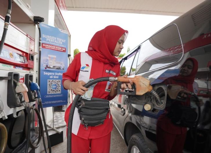 Photo of Pertamina Patra Niaga Regional Kalimantan Dukung Pengaturan Pelayanan Pertalite di Sintang melalui Sistem Ganjil-Genap